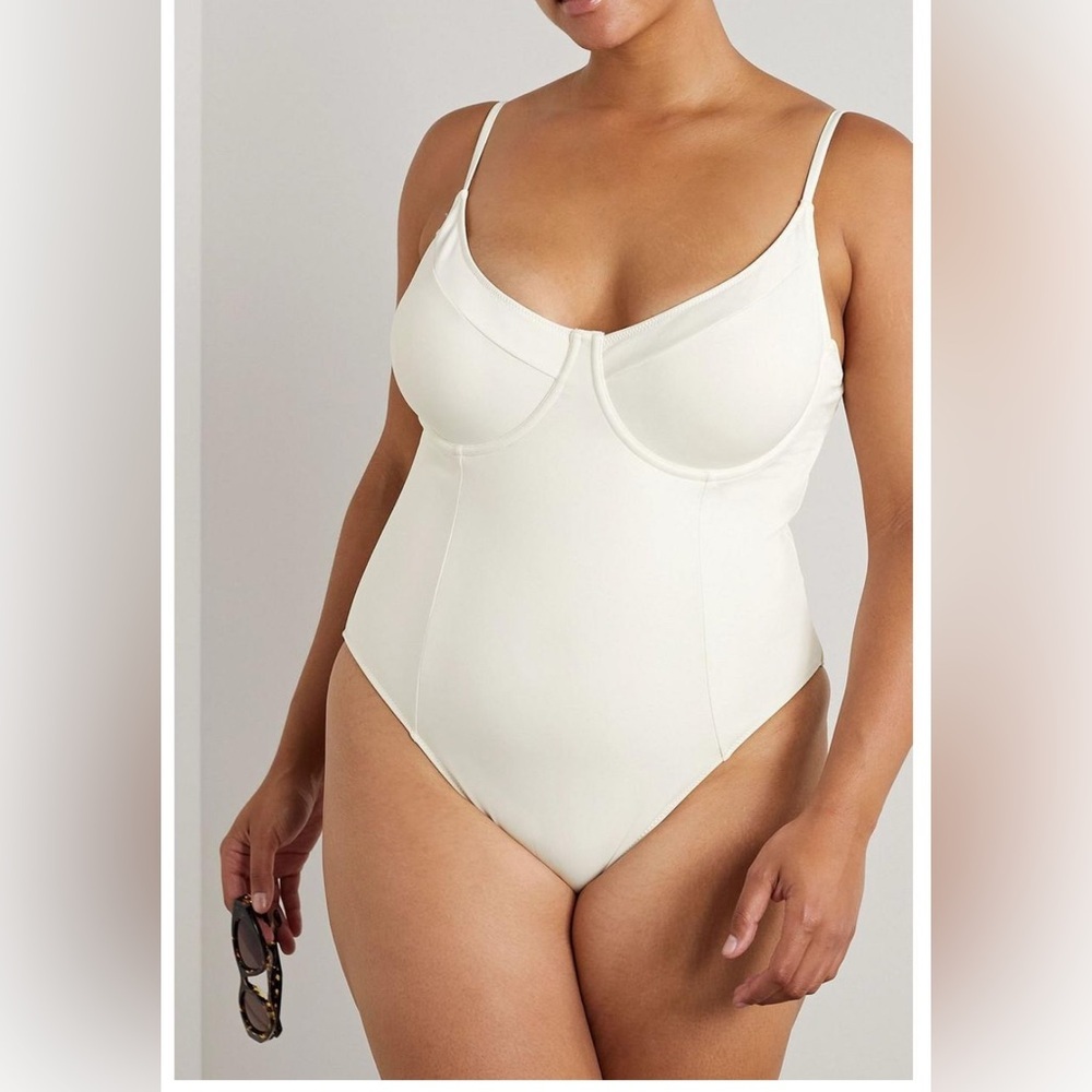 New Good American Swimsuit Size 6 (approx 3X)